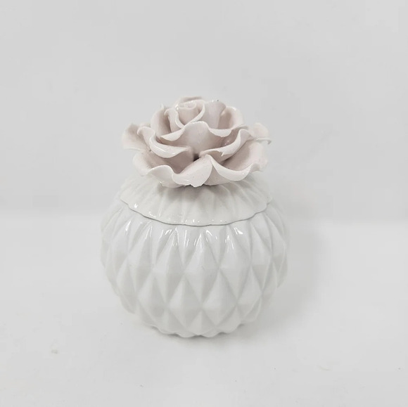 Spring Bloom White Pink Rose Ceramic Round Small Candle with Lid - Picture 1 of 6